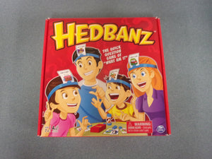 Hedbanz: The Quick Question Game of "What Am I?"