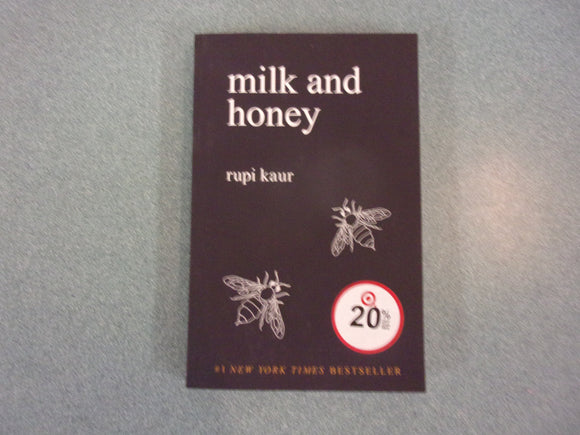 milk and honey by Rupi Kaur (Paperback)