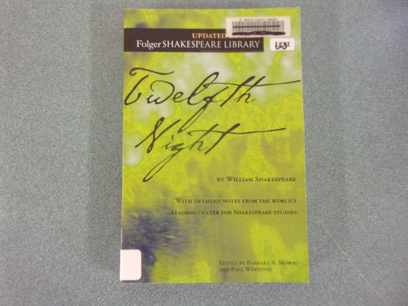 Twelfth Night: Folger Shakespeare Library by William Shakespeare (Ex-Library Paperback)