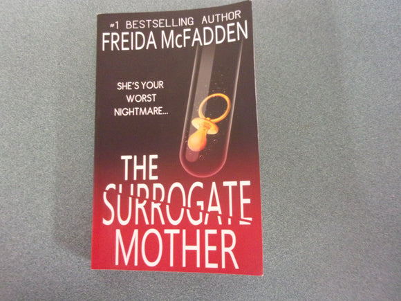 The Surrogate Mother by Frieda McFadden (Trade Paperback)