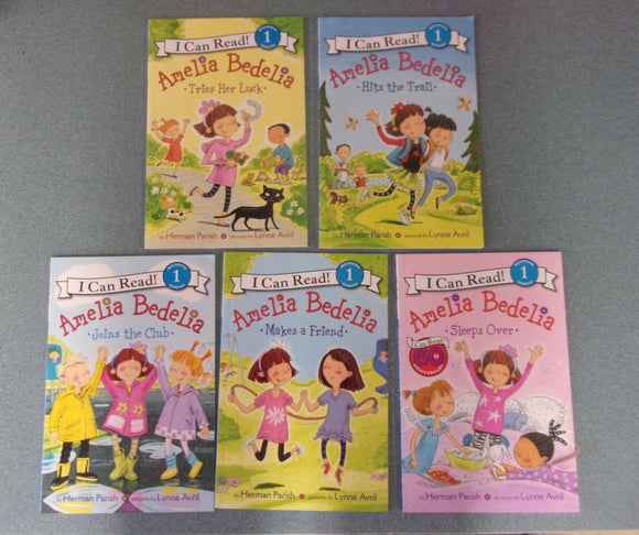 Set of 5 Amelia Bedelia Level 1 Readers by Herman Parish (Paperback)