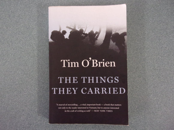 The Things They Carried by Tim O'Brien (Paperback)
