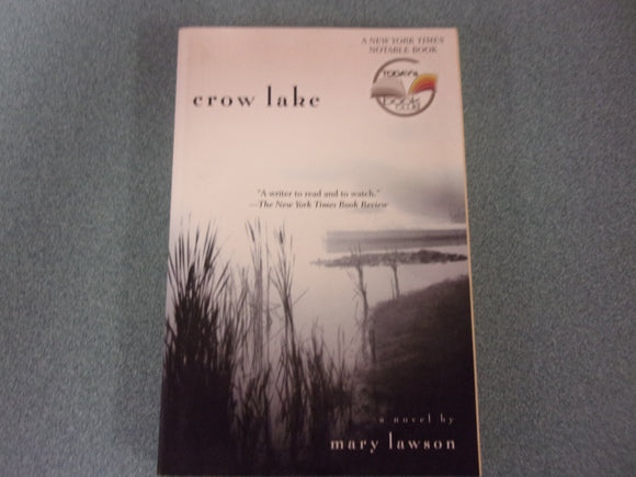 Crow Lake by Mary Lawson (Trade Paperback)