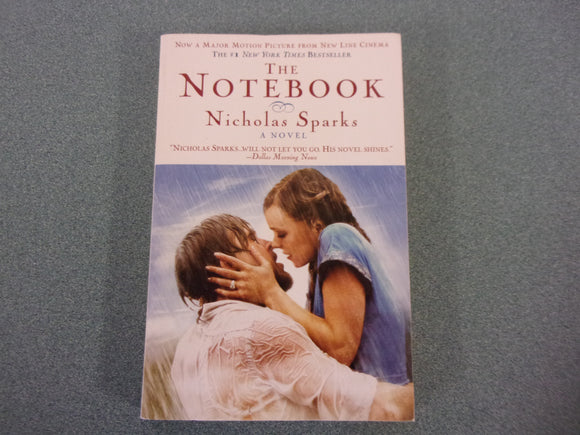 The Notebook by Nicholas Sparks (Mass Market Paperback)