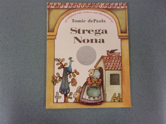 Strega Nona by Tomie dePaola (Paperback)